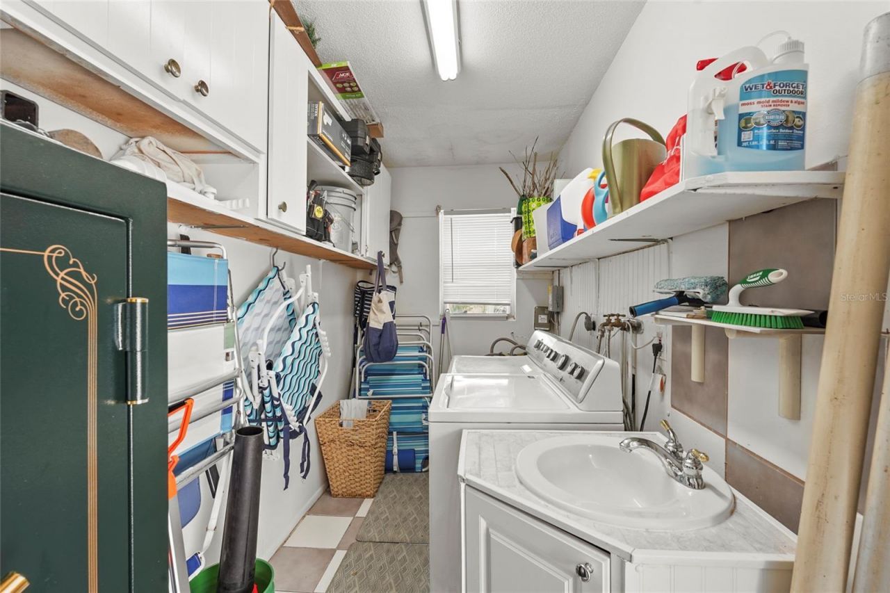 2531 Riverbluff Parkway, Unit V181, Sarasota, FL 34231 Photo