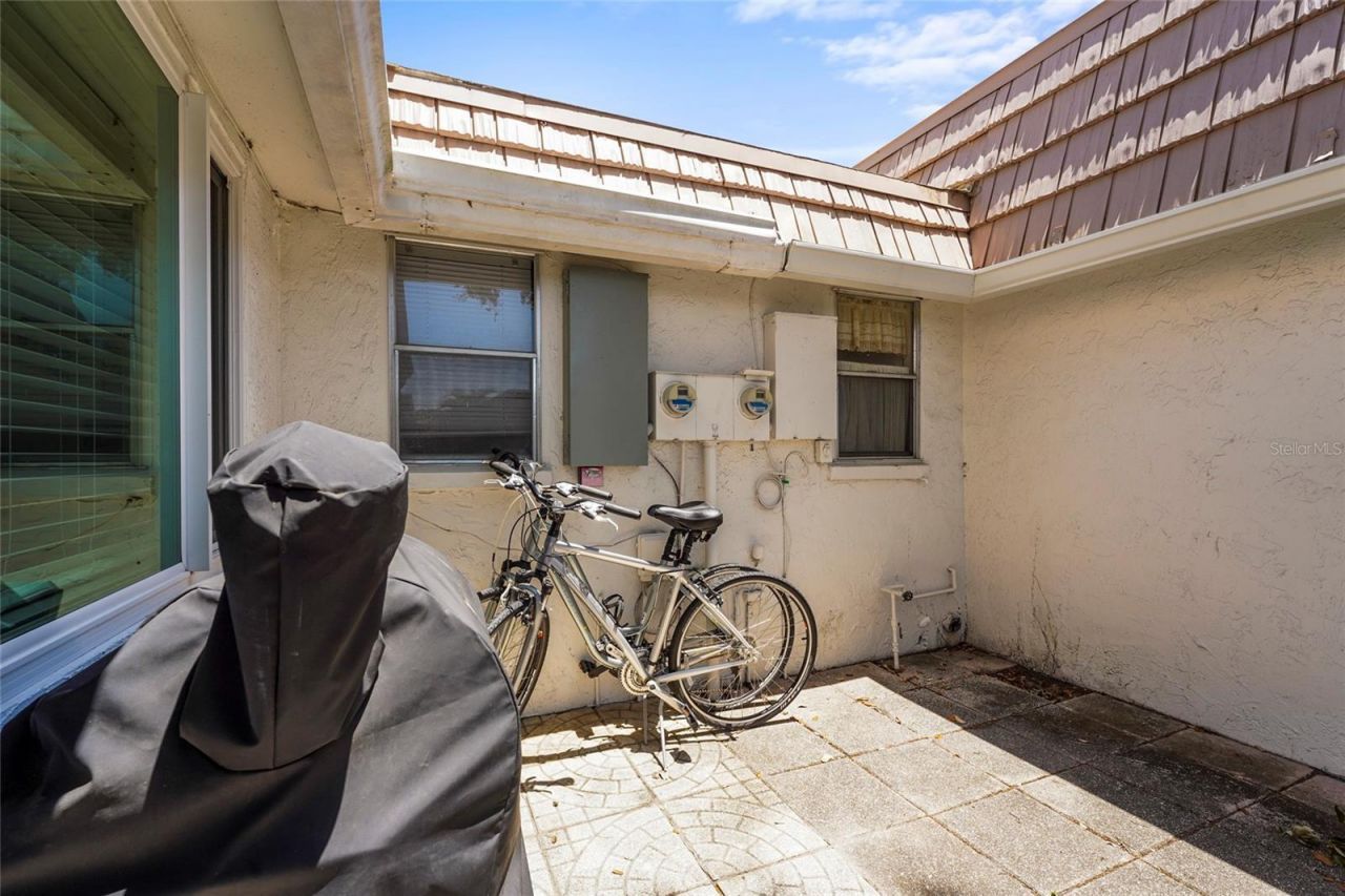 2531 Riverbluff Parkway, Unit V181, Sarasota, FL 34231 Photo