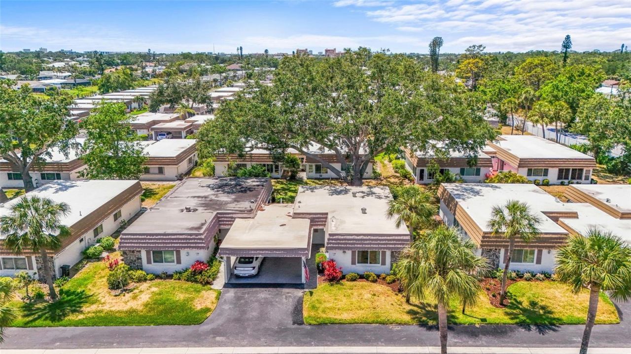 2531 Riverbluff Parkway, Unit V181, Sarasota, FL 34231 Photo