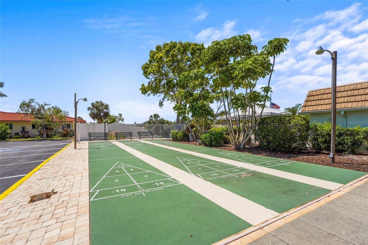 2531 Riverbluff Parkway, Unit V181, Sarasota, FL 34231 Photo