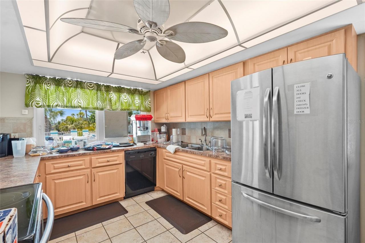 2531 Riverbluff Parkway, Unit V181, Sarasota, FL 34231 Photo