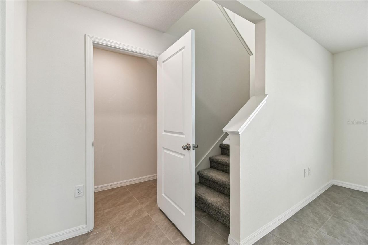 9208 Mission Bay Place, Tampa, FL 33637 Photo