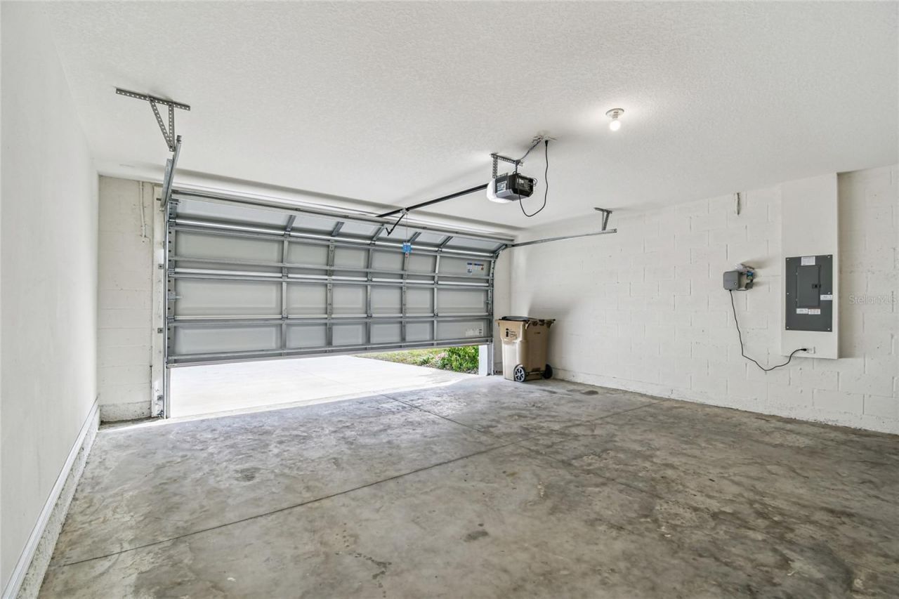 9208 Mission Bay Place, Tampa, FL 33637 Photo