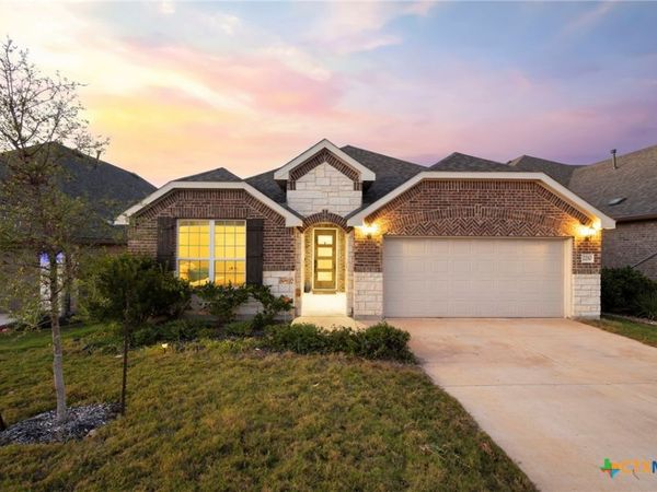 2210 Steerhead Trail, New Braunfels, TX 78132