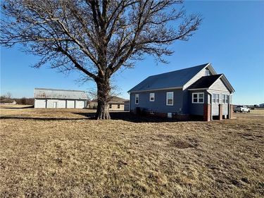 3601 Highway 13 Boulevard, Higginsville, MO 64037