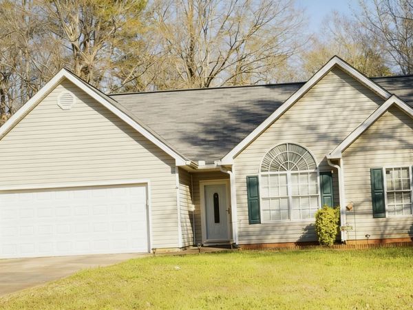 2028 Big Cypress Lane, Locust Grove, GA 30248
