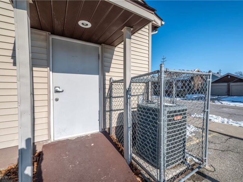 1585 Himrod Avenue, Youngstown, OH 44506 Photo 40