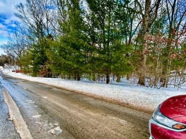 Lasalle Avenue, Unit 143 & 144, Houghton Lake, MI 48629