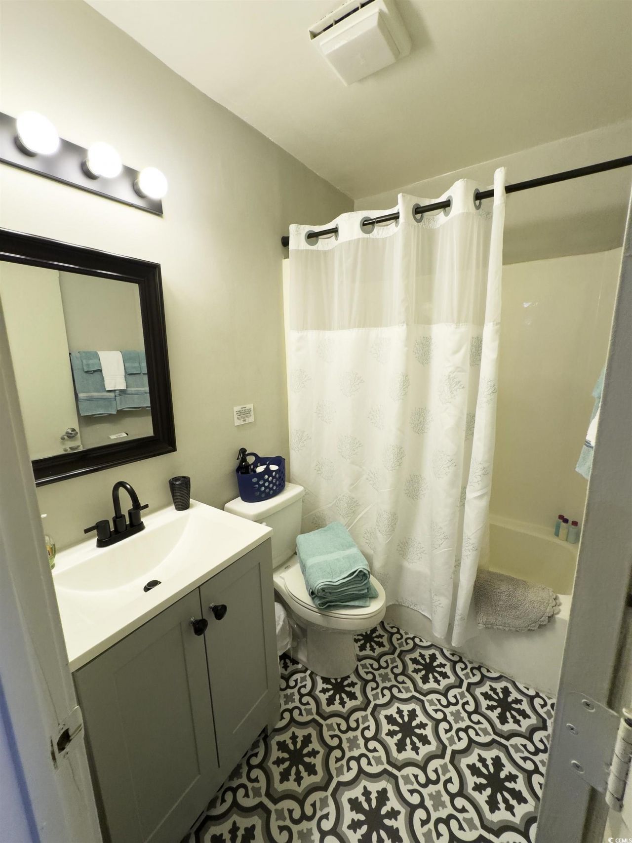 4450 Little River Inn Ln. Photo 13