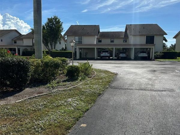 1767 LAKE PLACE, Unit 1767C, VENICE, FL 34293