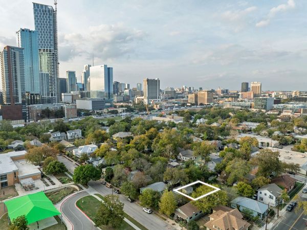 1020 Spence ST, Unit B, Austin, TX 78702