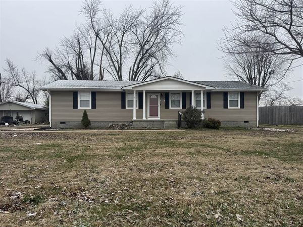 505 E Nashville Street, Pembroke, KY 42266