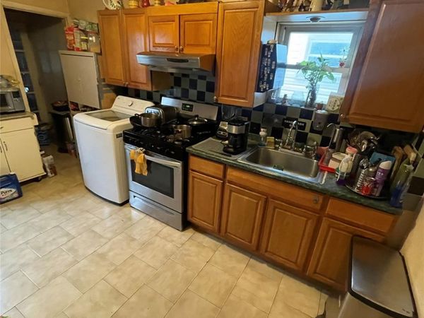 10620 109th Avenue, Ozone Park, NY 11417