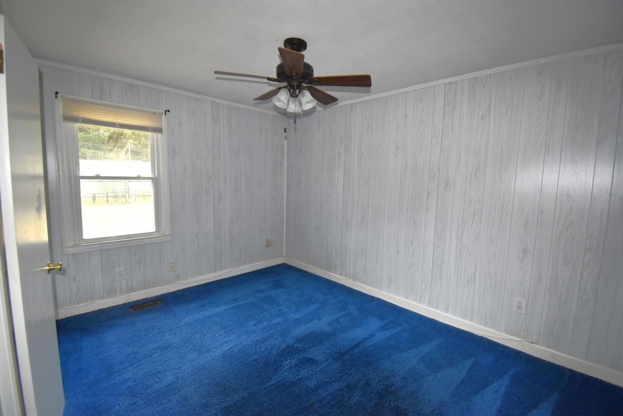 220 Fender Street Photo 17