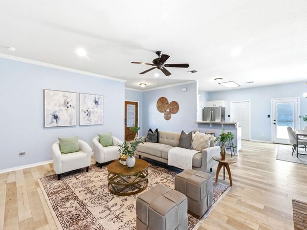 119 Brazos DR, Hutto, TX 78634