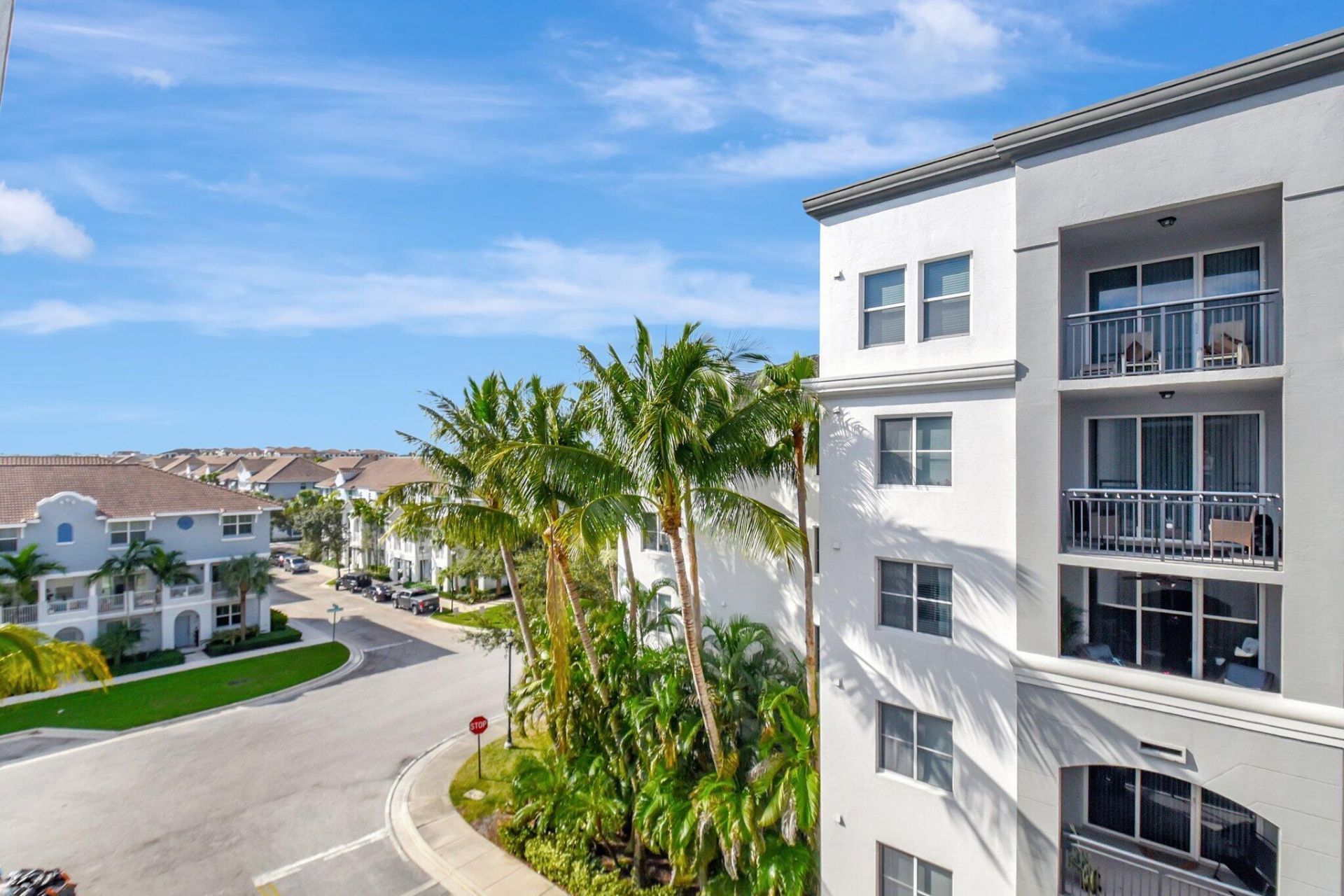 1660 Renaissance Commons Boulevard, Unit 2627, Boynton Beach, FL 33426 Photo