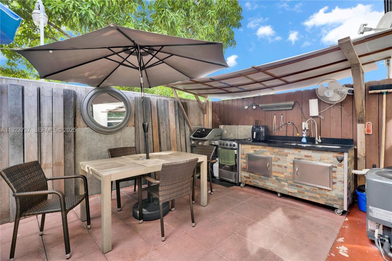 13462 SW 62nd St, Unit 109C, Miami, FL 33183 Photo