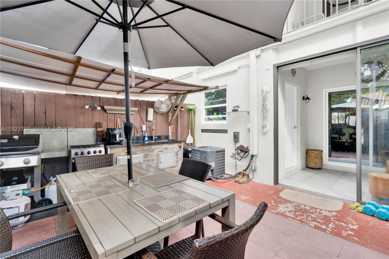 13462 SW 62nd St, Unit 109C, Miami, FL 33183 Photo