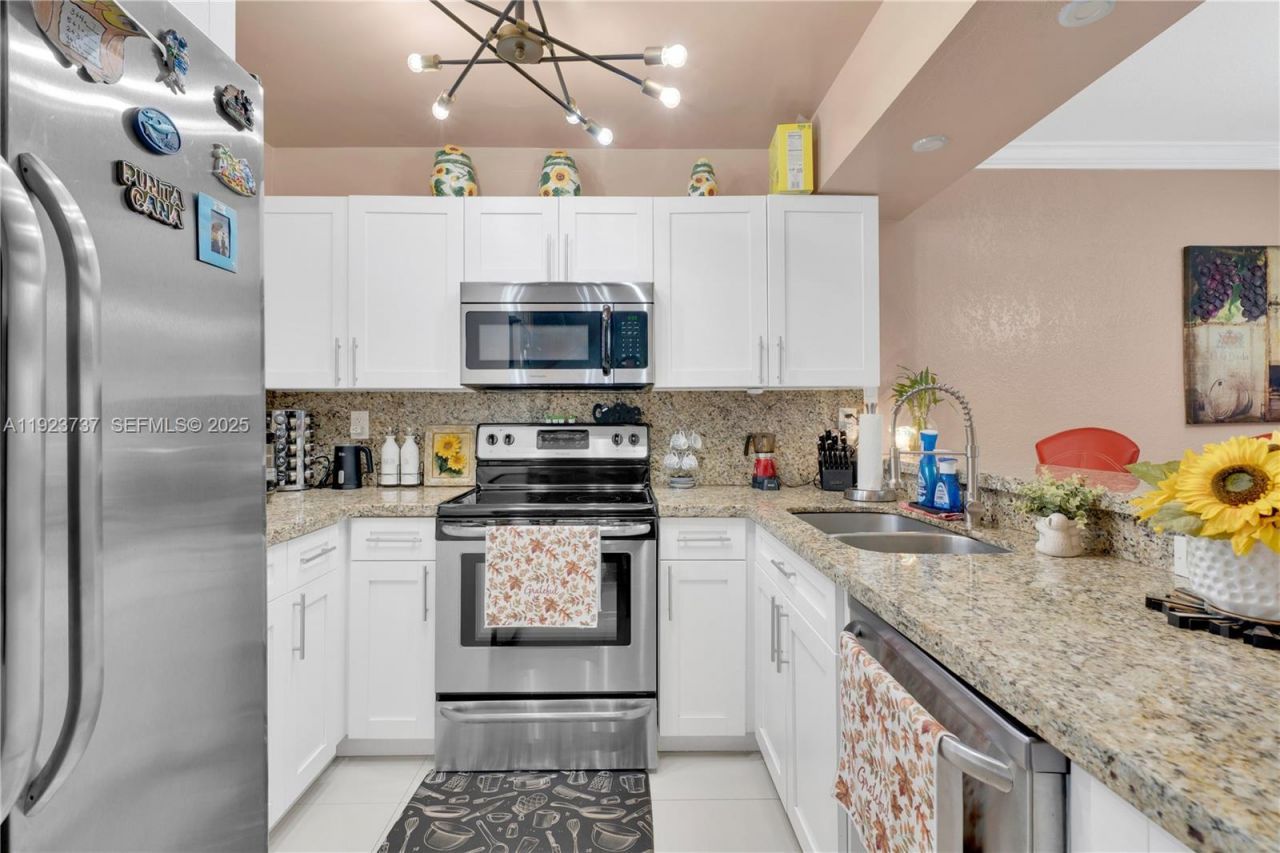 13462 SW 62nd St, Unit 109C, Miami, FL 33183 Photo