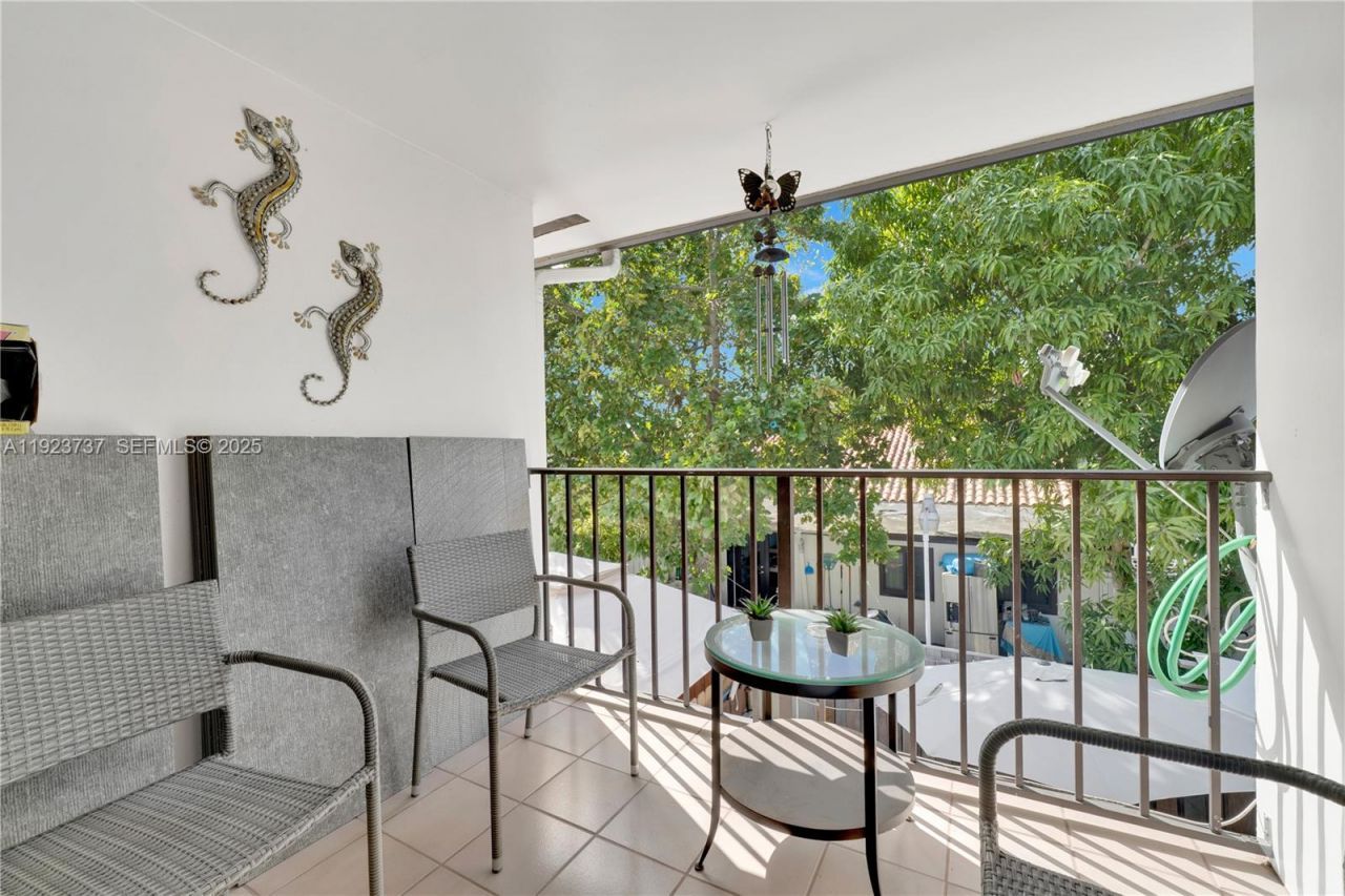 13462 SW 62nd St, Unit 109C, Miami, FL 33183 Photo