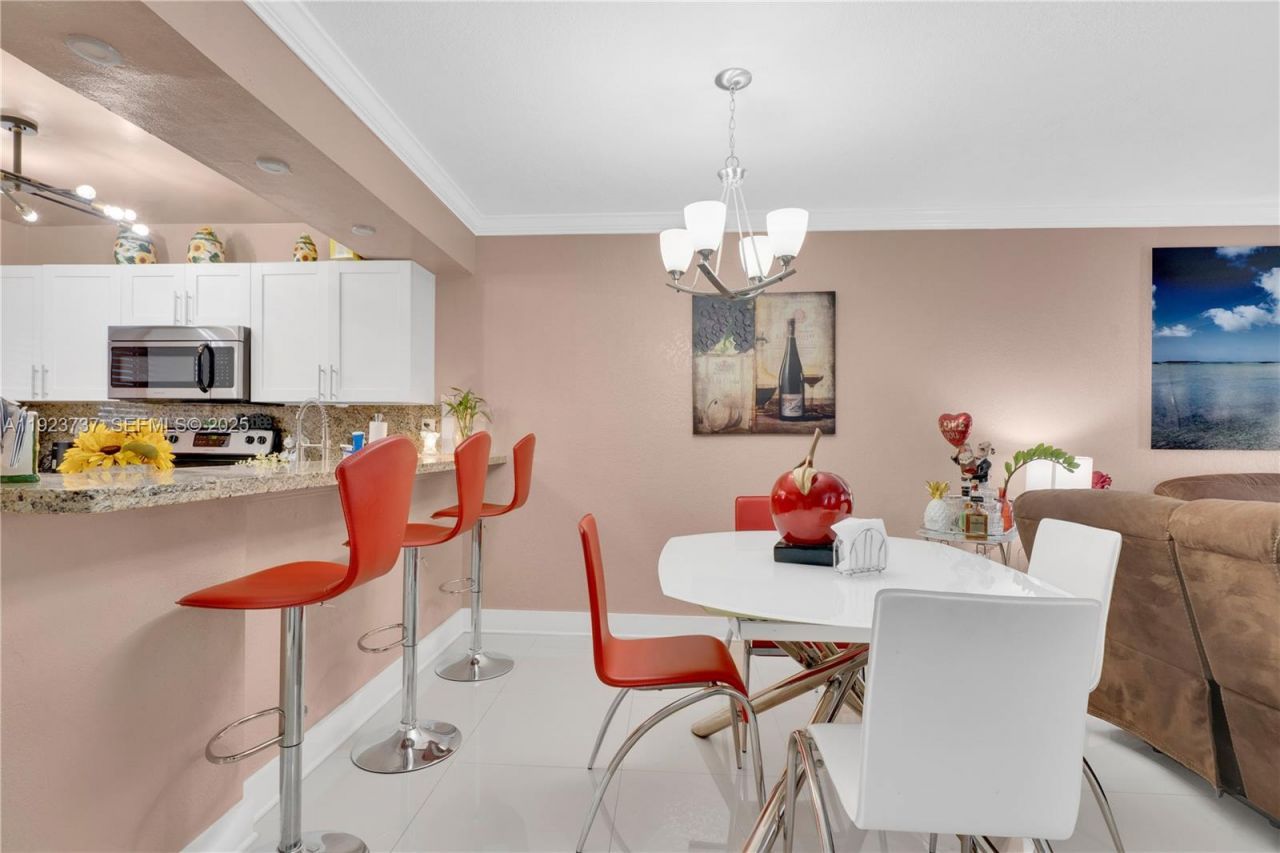 13462 SW 62nd St, Unit 109C, Miami, FL 33183 Photo