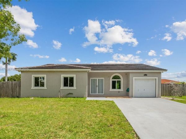 13225 SW 218th Ter, Miami, FL 33170