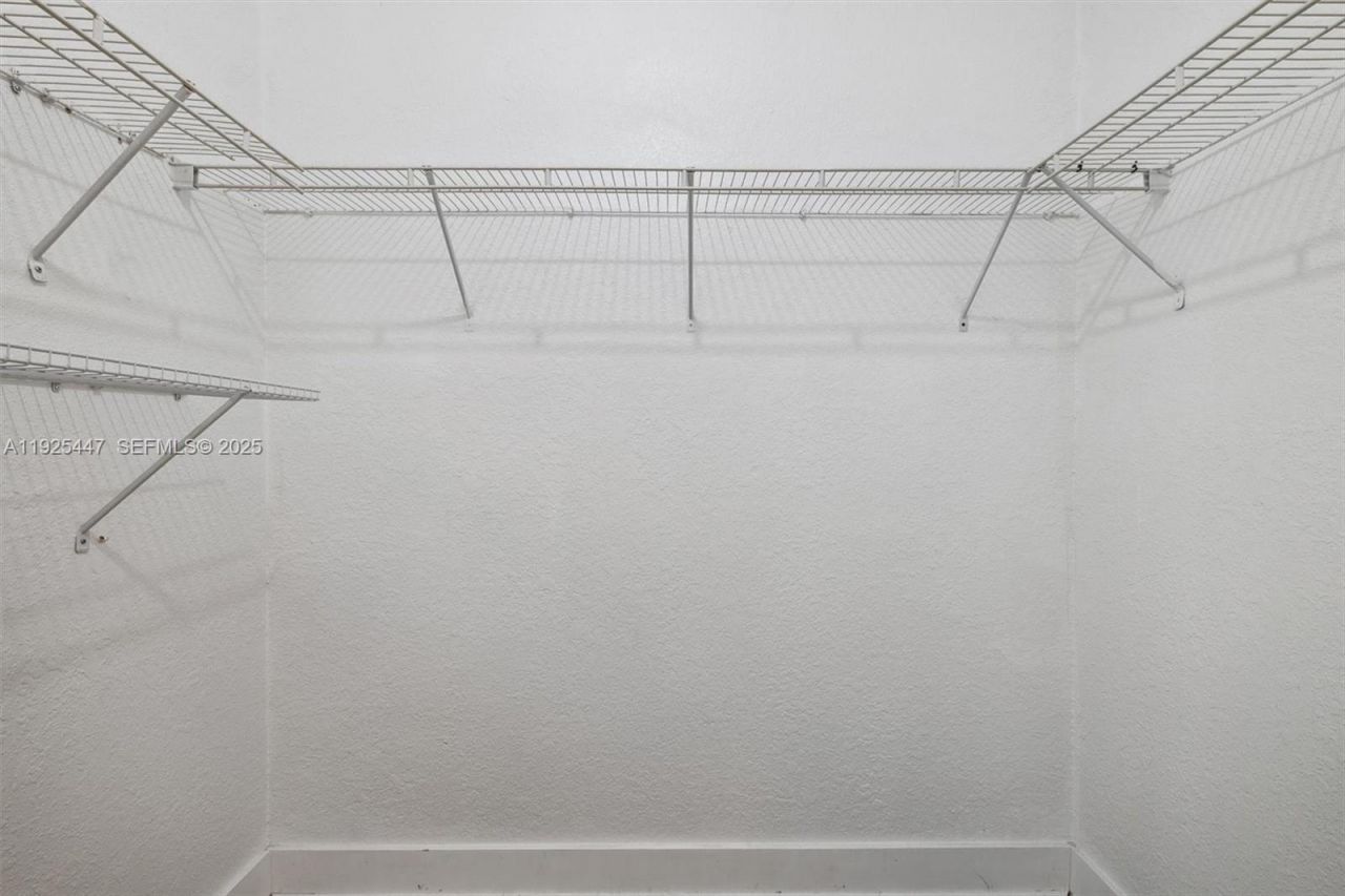 13225 SW 218th Ter, Miami, FL 33170 Photo