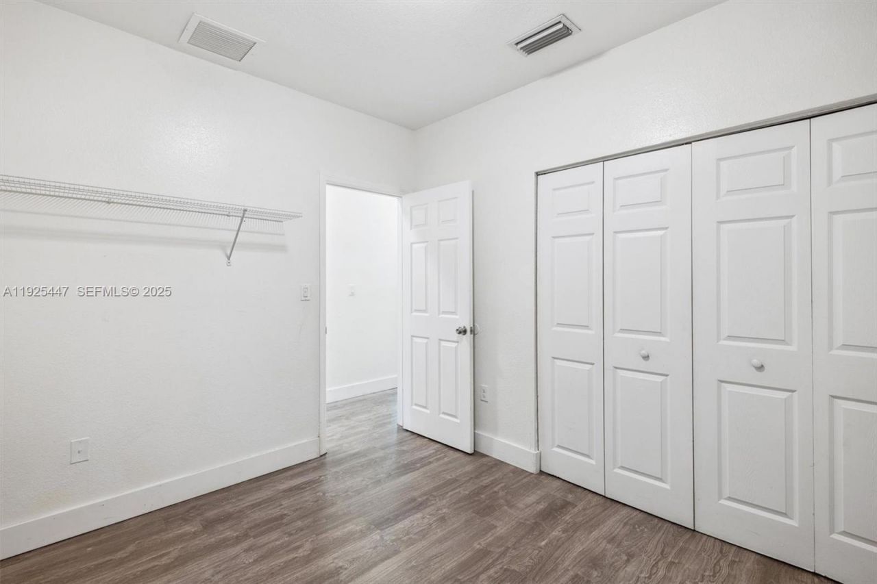 13225 SW 218th Ter, Miami, FL 33170 Photo