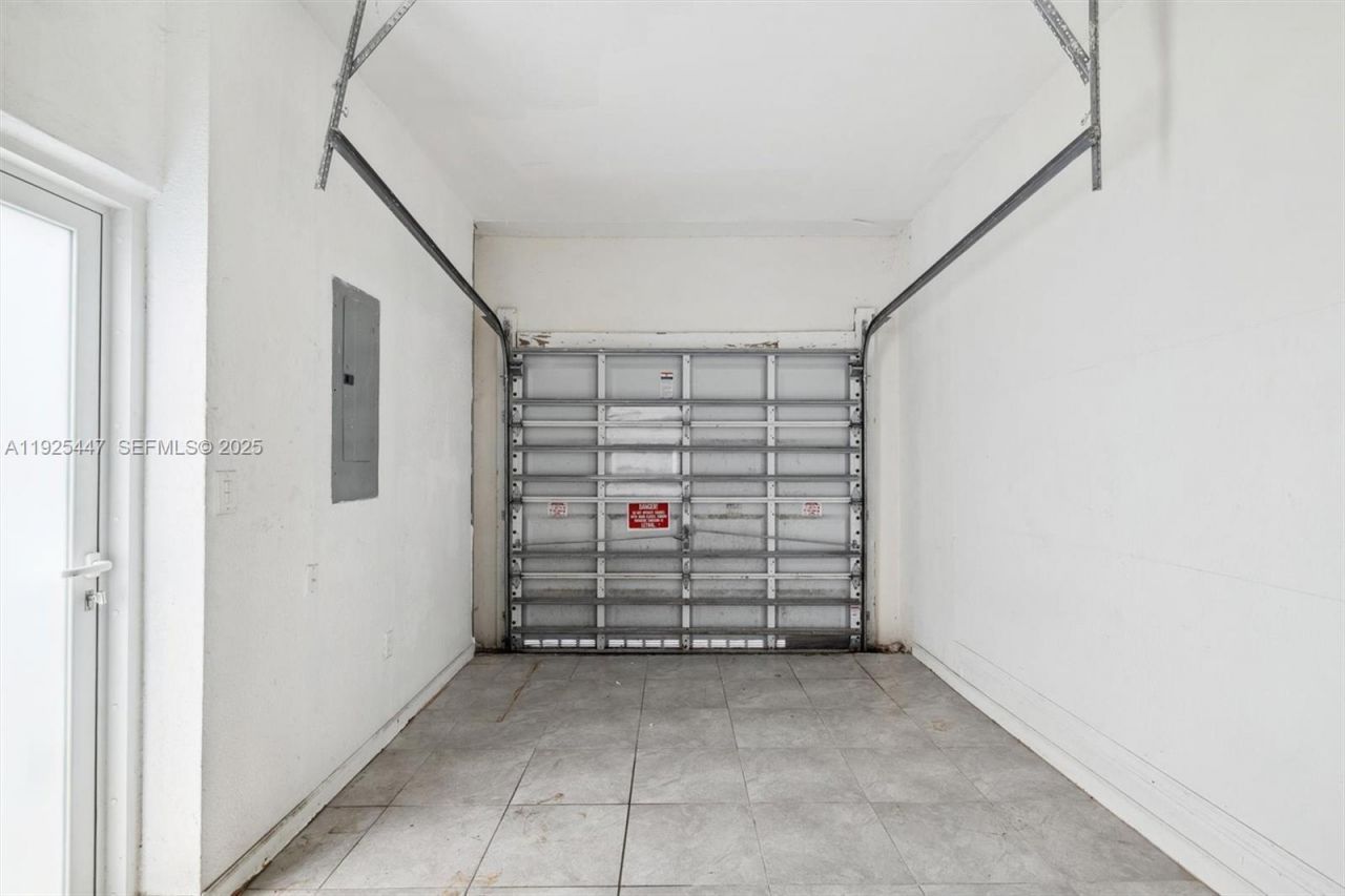 13225 SW 218th Ter, Miami, FL 33170 Photo