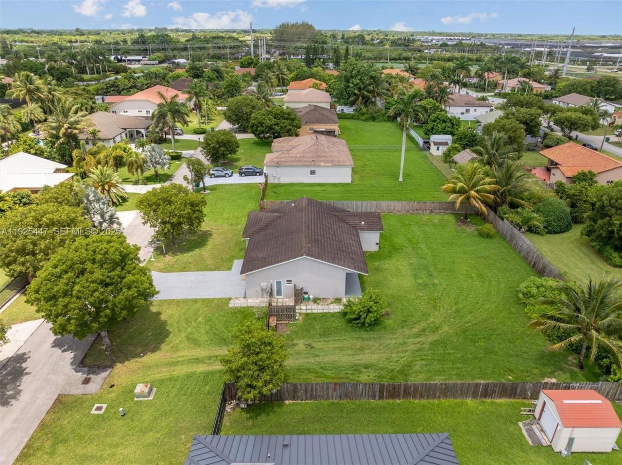 13225 SW 218th Ter, Miami, FL 33170 Photo