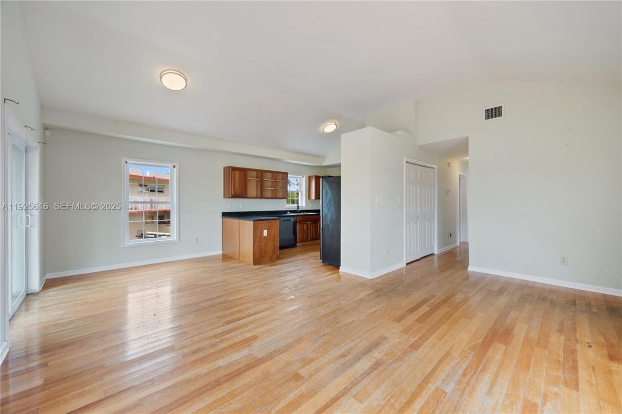 102 Snapper Creek Dr, Long Key, FL 33001 Photo