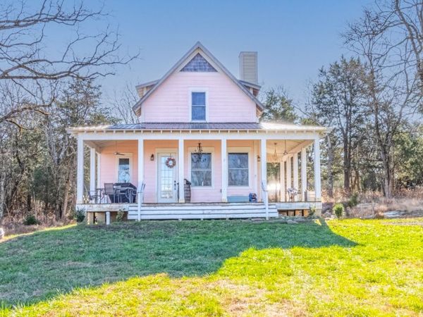 1277 Coosie Branch Rd, Lewisburg, TN 37091