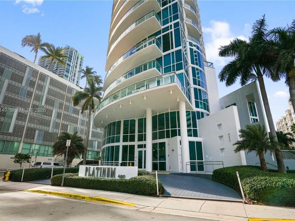 480 NE 30th St, Unit 703, Miami, FL 33137