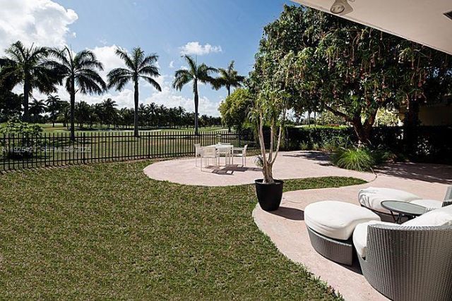 5570 La Gorce Dr, Miami Beach, FL 33140 Photo