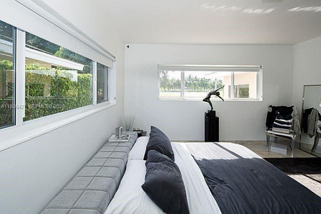 5570 La Gorce Dr, Miami Beach, FL 33140 Photo