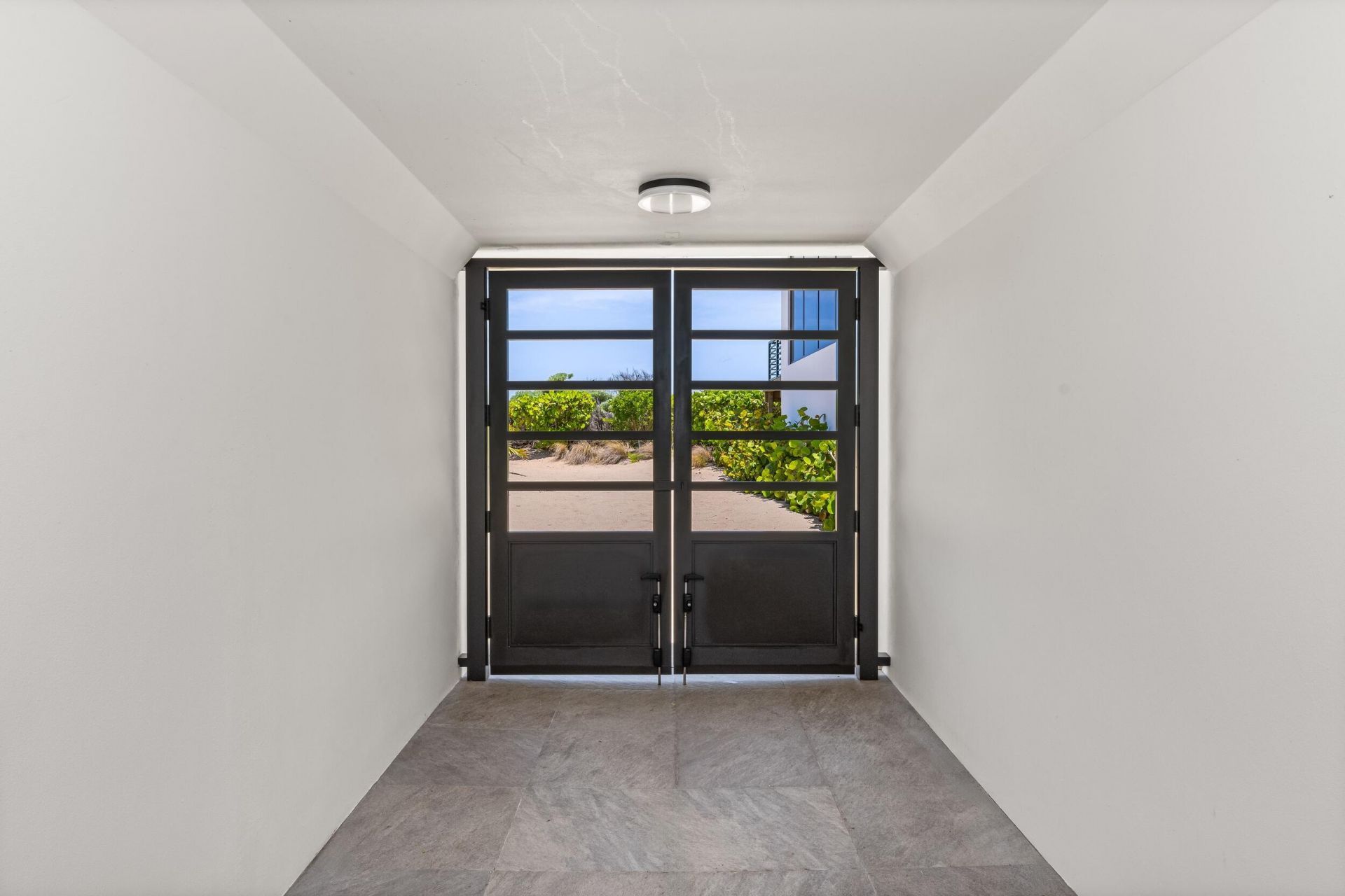 1660 S Ocean Boulevard, Manalapan, FL 33462 Photo