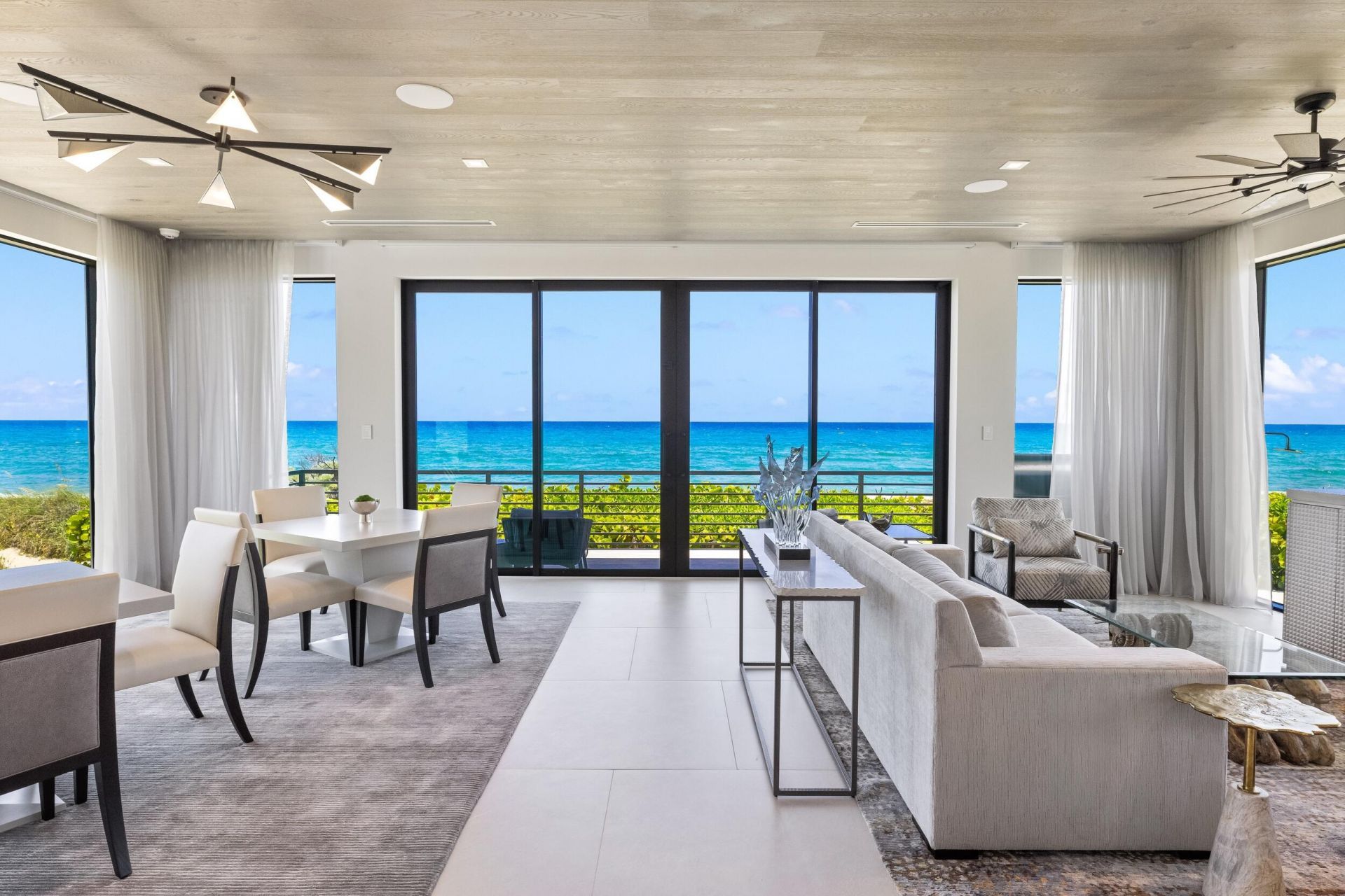 1660 S Ocean Boulevard, Manalapan, FL 33462 Photo