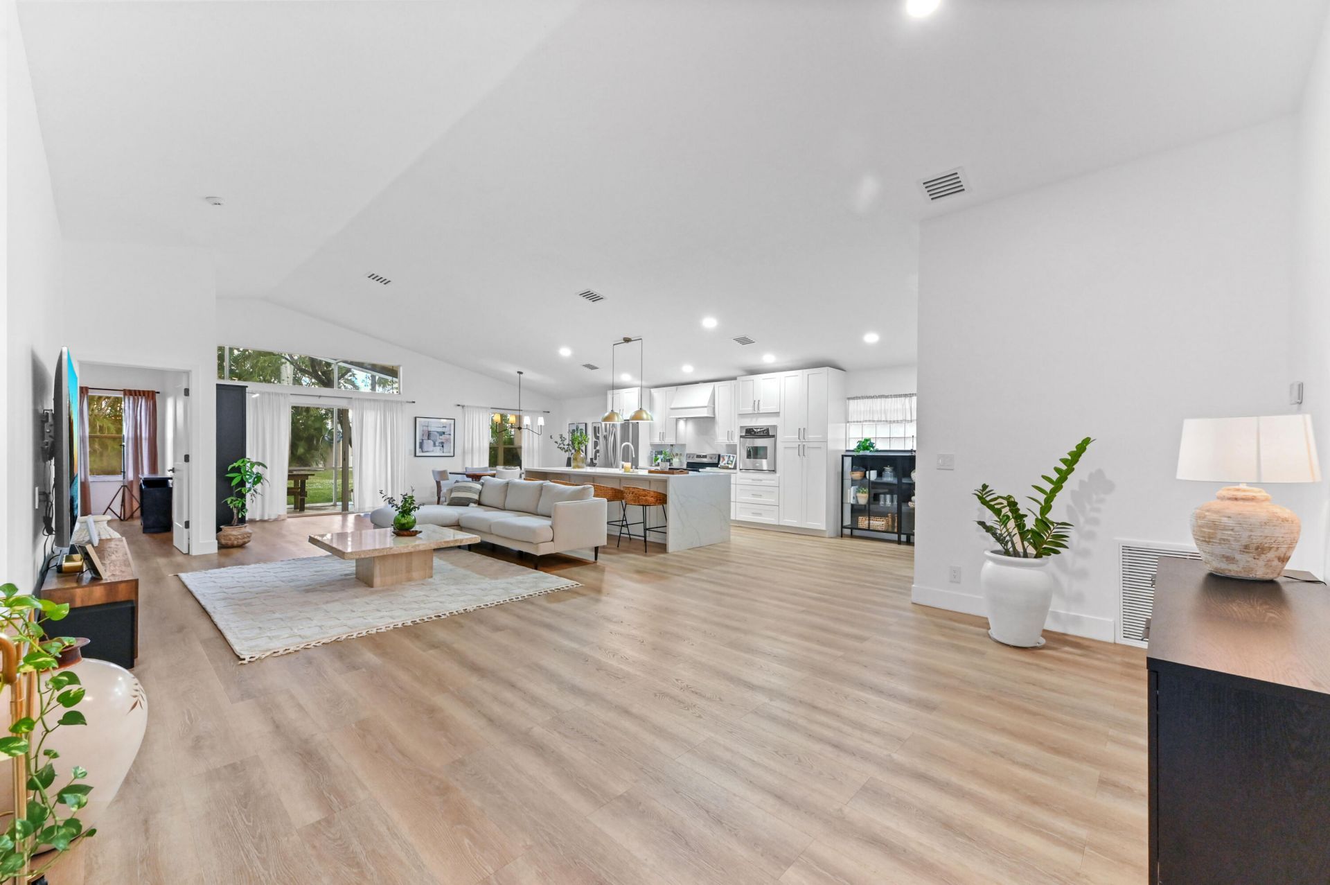 6451 Tiara Drive, Boynton Beach, FL 33437 Photo