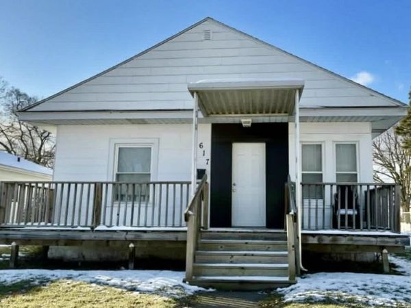 617 Boston Avenue, Waterloo, IA 50703