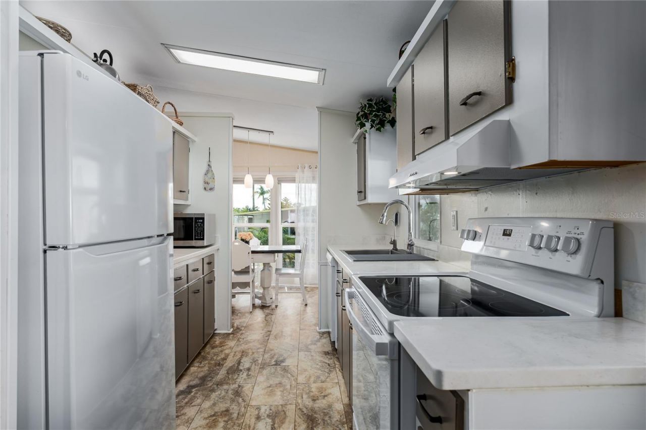 3310 Eileen Drive, Ellenton, FL 34222 Photo