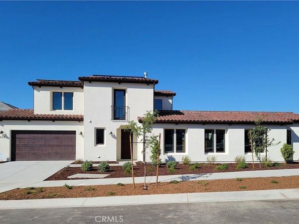 707 Manor Lane, Paso Robles, CA 93446