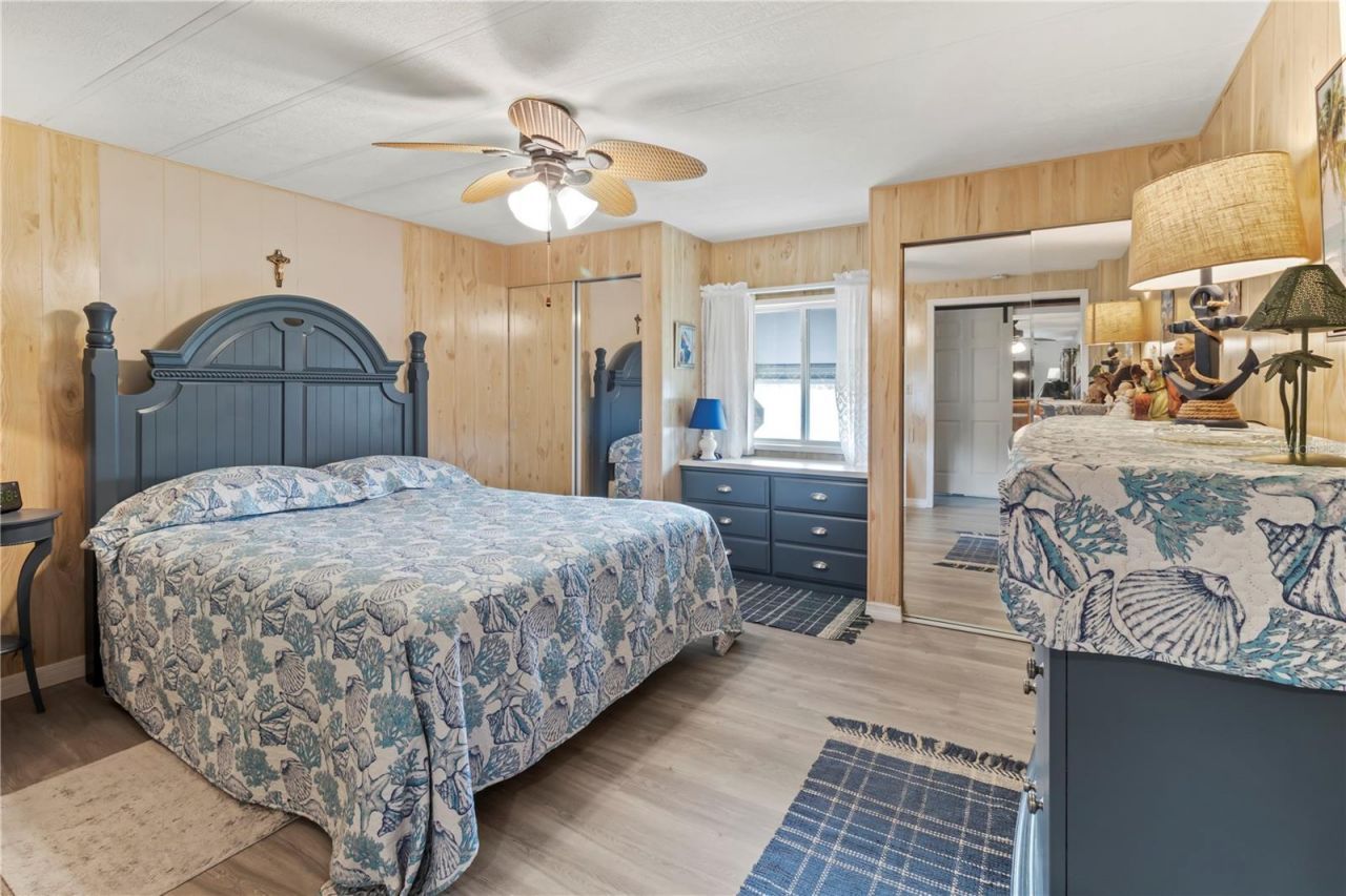 214 Leisure Way, Palmetto, FL 34221 Photo