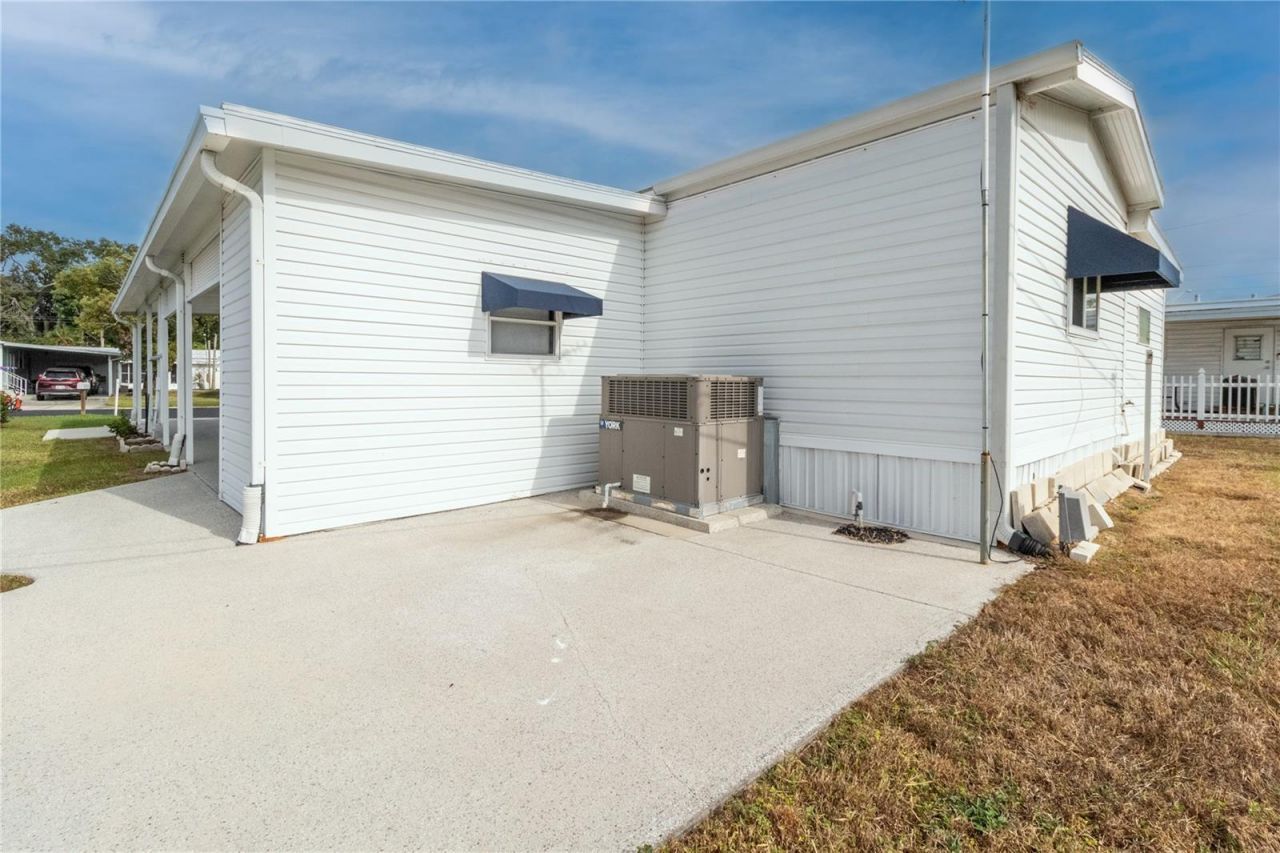 214 Leisure Way, Palmetto, FL 34221 Photo