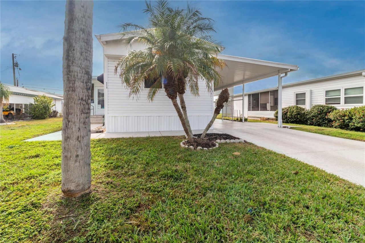 214 Leisure Way, Palmetto, FL 34221 Photo