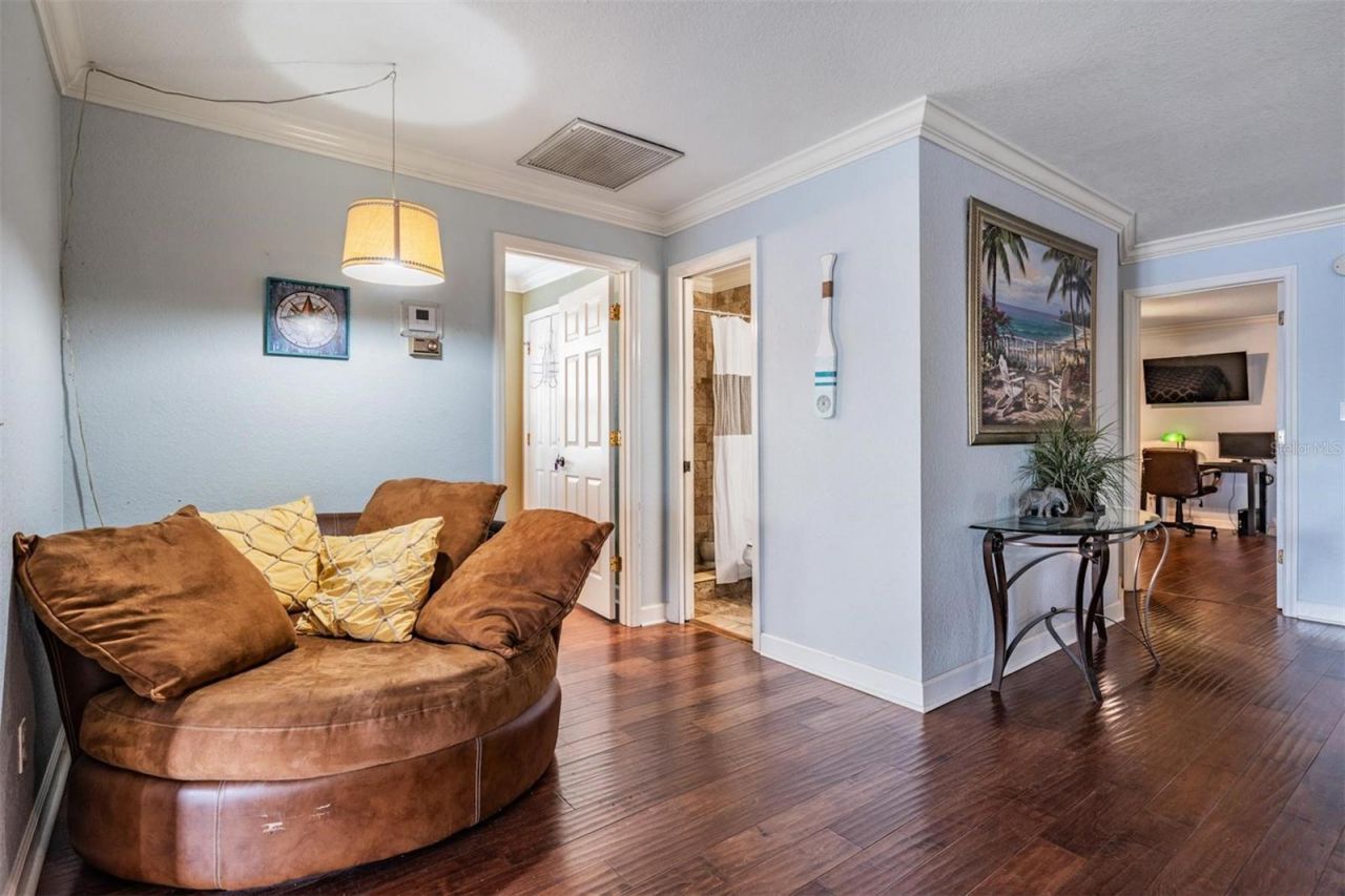 815 NW 2nd Avenue, Ruskin, FL 33570 Photo