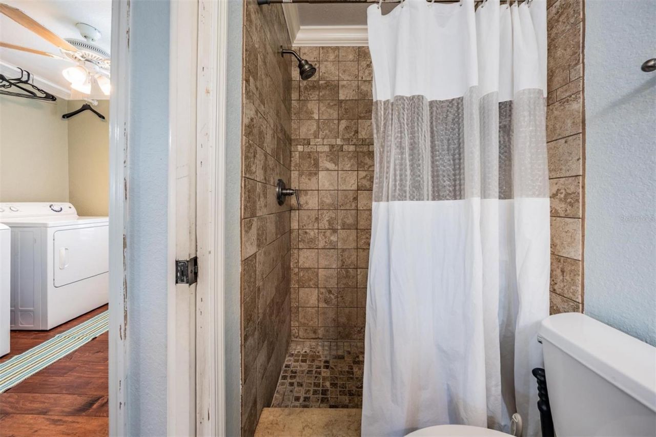 815 NW 2nd Avenue, Ruskin, FL 33570 Photo