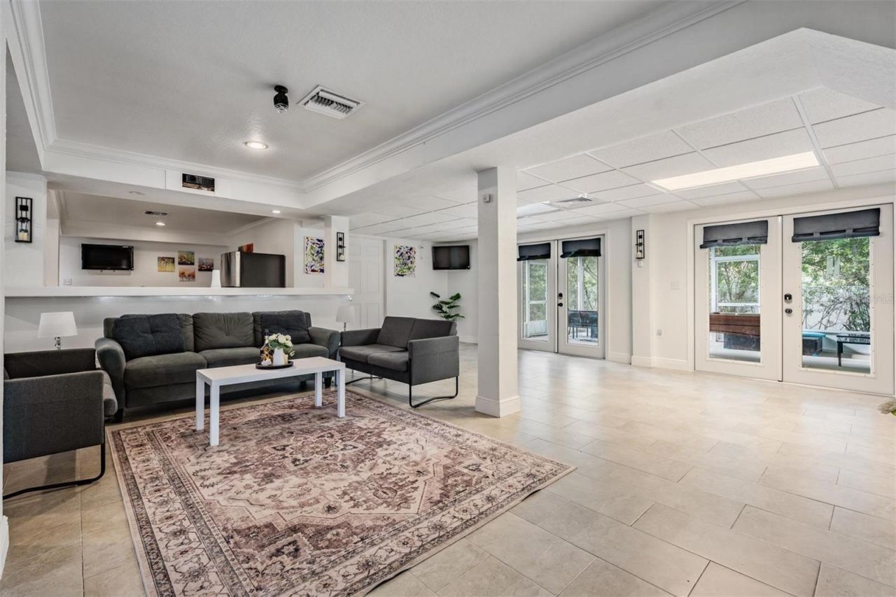 815 NW 2nd Avenue, Ruskin, FL 33570 Photo