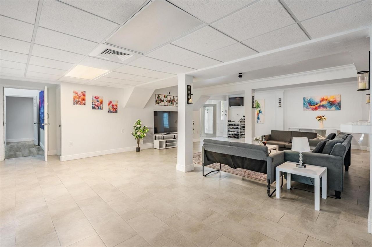 815 NW 2nd Avenue, Ruskin, FL 33570 Photo