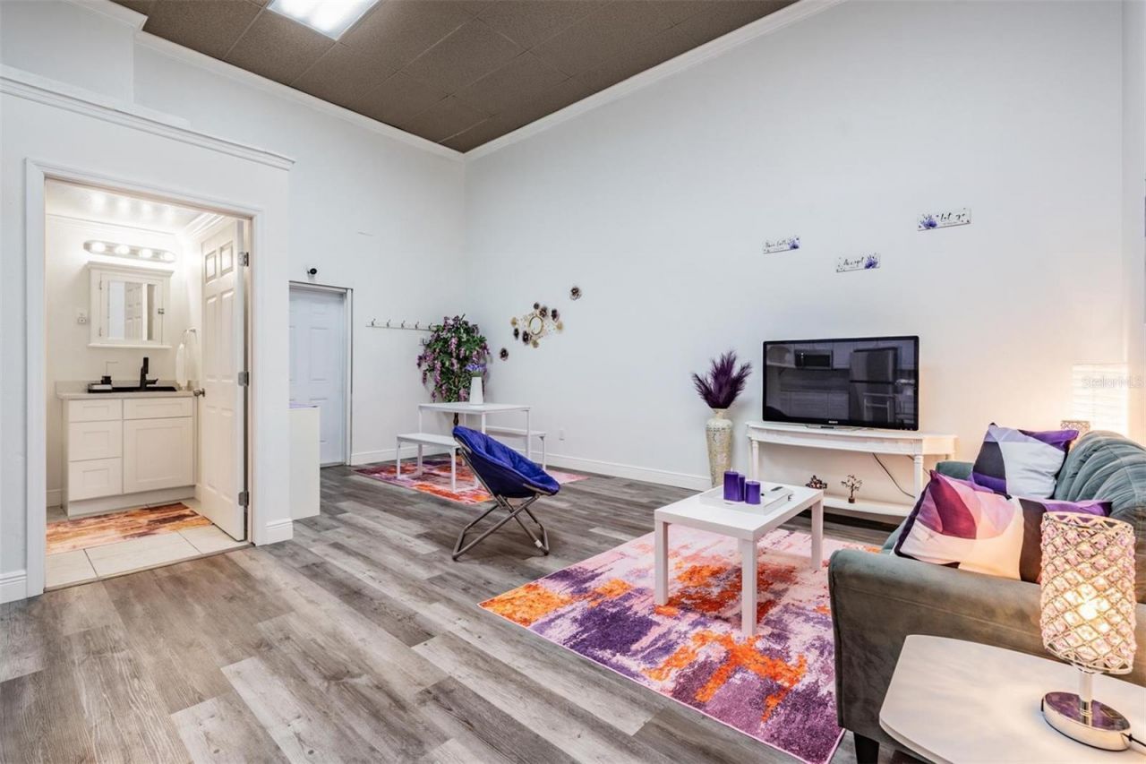 815 NW 2nd Avenue, Ruskin, FL 33570 Photo