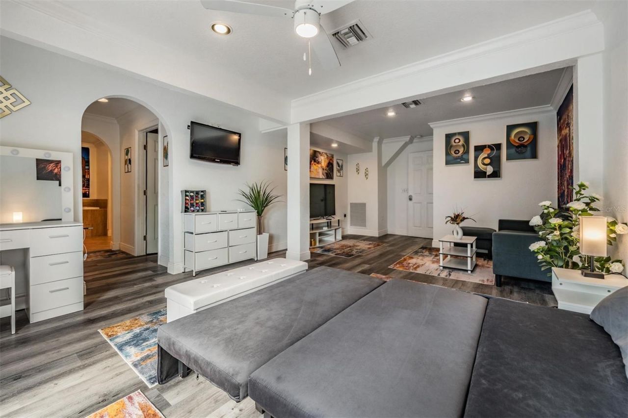 815 NW 2nd Avenue, Ruskin, FL 33570 Photo